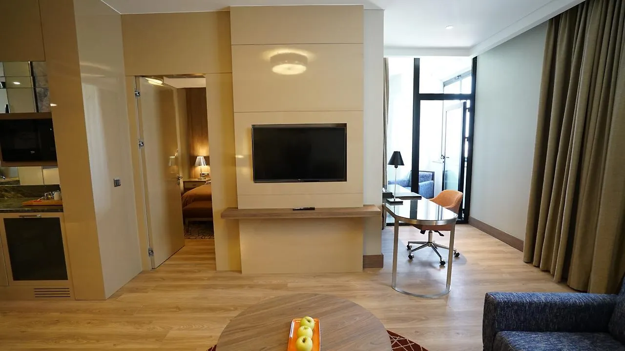 Hawthorn Suites By Wyndham Istanbul Airport
